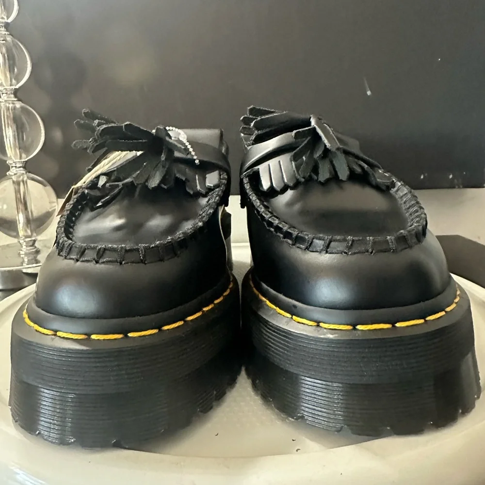 🆕Dr. Martens ADRIAN QUAD PLATFORM Tassel Loafers - Picture 5 of 17
